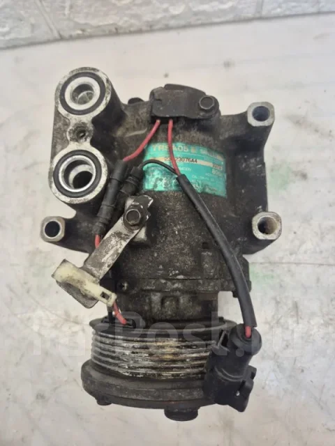 ���������� ������������ FORD Focus 1 2004 1426733 C170 CDDA 1426733 ����