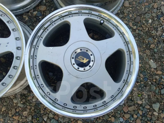SSR Koenig. 8.0/9.0x17", 5x114.3, ET49/44 ����