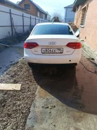 Audi A4 ����