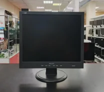 Philips. 17", ���������� �� (LCD, LED, QLED) ����