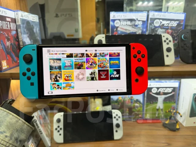 Nintendo Switch OLED ����