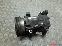 ���������� ������������ Renault Clio 2009-2012 21219477 8200953359 ����