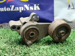 ���������� ����� Toyota Fortuner 166200C020 ����