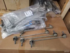 ������ ��������� ������������� Nissan 5561800Q0A 5561800Q0A ����