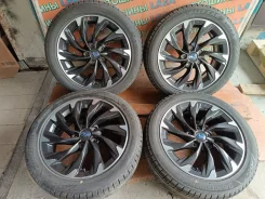 ������ ����� ������ 215/50R17 ��������� 5/114.3 Subaru. 7.0x17" 5x114.3 ET55 �� 56,1���. ����