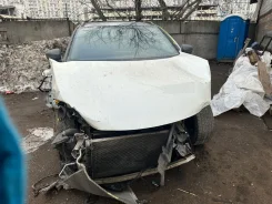 Peugeot 3008 ����