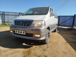 Toyota Grand Hiace ����