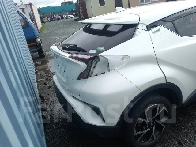 Toyota C-HR. NGX50, 8NR ����