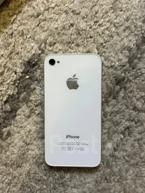 Apple iPhone 4. �/�, 32 ��, ����� ����