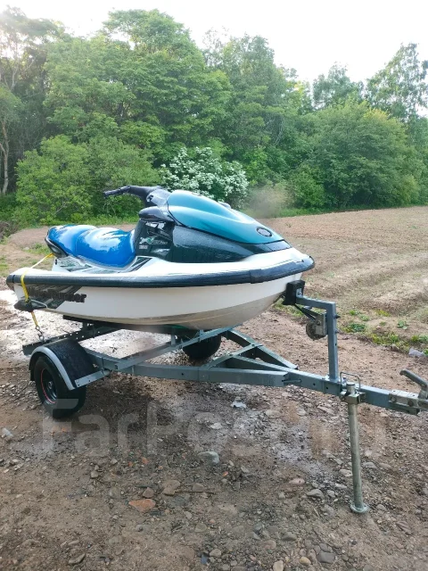 Yamaha WaveRunner. 2000 ��� ����