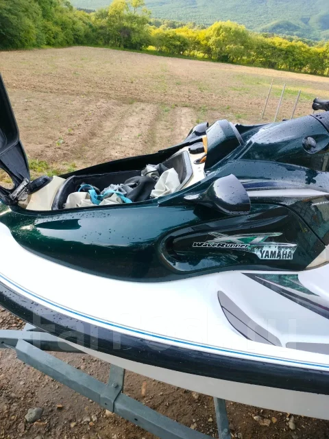 Yamaha WaveRunner. 2000 ��� ����