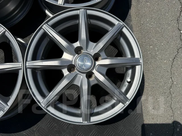Yokohama Laycea. 5.5x15", 4x100, ET42, �� 73���. ����