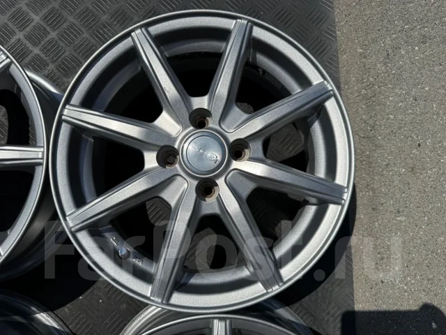 Yokohama Laycea. 5.5x15", 4x100, ET42, �� 73���. ����