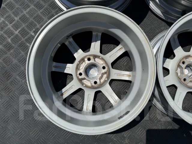 Yokohama Laycea. 5.5x15", 4x100, ET42, �� 73���. ����