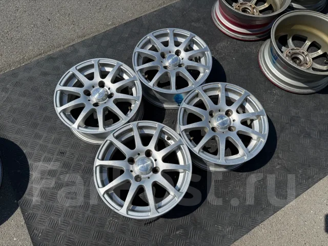 Aqua. 5.0x13", 4x100, ET35, �� 73���. ����