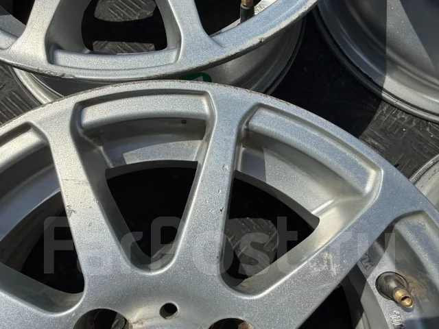 Aqua. 5.0x13", 4x100, ET35, �� 73���. ����