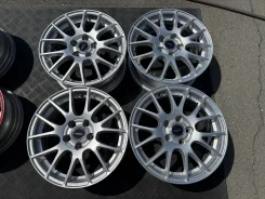 Bridgestone Toprun. 6.0x15", 5x100, ET43, �� 73���. ����