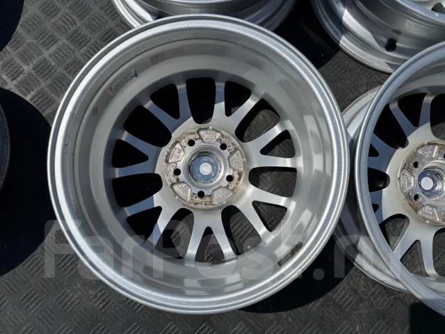 Bridgestone Toprun. 6.0x15", 5x100, ET43, �� 73���. ����