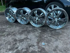 Alutec Shark. 8.0/9.0x19", 5x114.3, ET35/38 ����