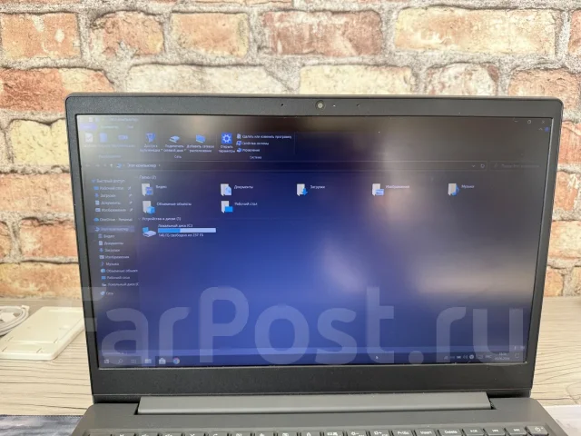 Lenovo V15. 15.6", 3,6����, ��� 8 ��, ���� 256���, WiFi: 1, Bluetooth: 1 ����
