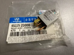 ���� 20/10A (4PIN) Hyundai / KIA 95225-29000 9522529000 ����