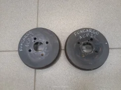 ������� ��������� Toyota Funcargo 4243152020 ����