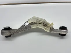 ����� ���������� ������ ������ BMW G30 ���� 33326883340 ����