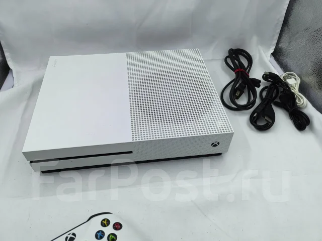 Microsoft Xbox One S ����