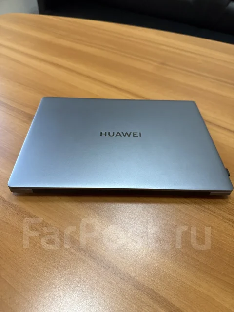 Huawei MateBook 14. 14", 2����, ��� 8 ��, ���� 512���, WiFi: 1, Bluetooth: 1, ����������� �� 4��. ����