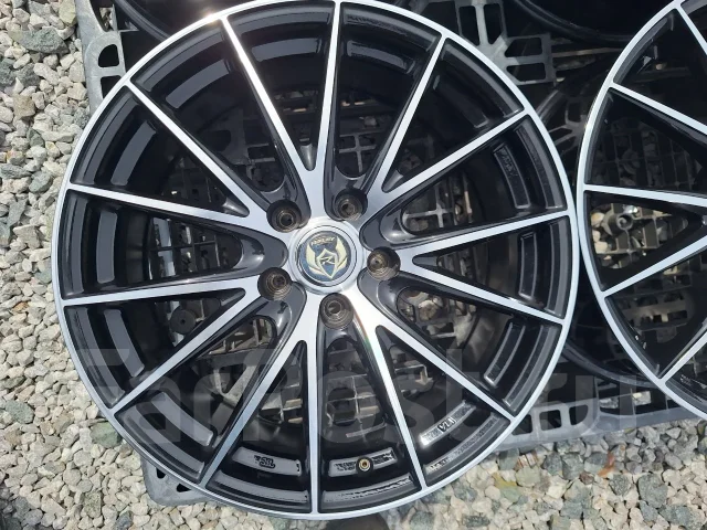 Weds Rizley. 7.5x18", 5x114.3, ET38, �� 70���. ����