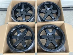 Rotiform SIX-OR. 9.0x20", 5x130, ET20, �� 84,1���. ��� ����� �� ������������ ����
