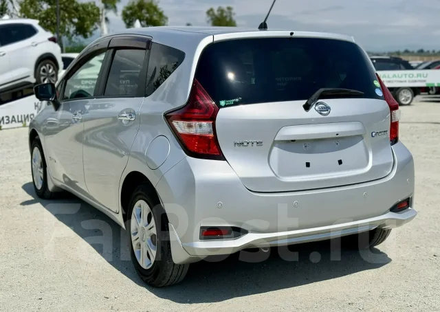 Nissan Note. �������, ��������, 1.2 (79��.�.), ������, 95 000����. �� ����