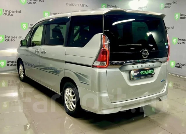 Nissan Serena. �������, 4wd, 2.0 (150��.�.), ������, 186 000����. �� ����