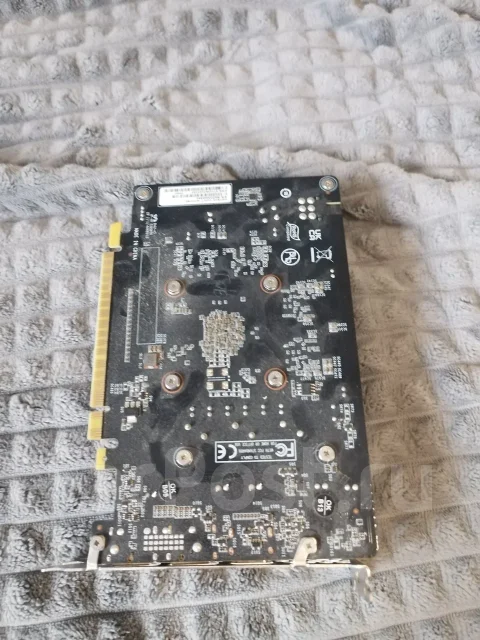 GeForce GTX 1630 ����
