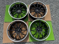 Advan Racing RS-D. 9.0x19", 5x114.3, ET25, �� 73,1���. ����