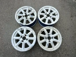 Black Racing. 6.0x14", 4x100, ET40 ����