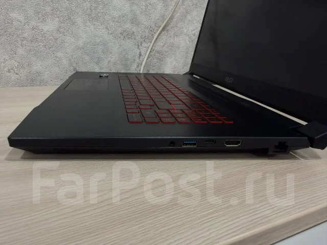 MSI Katana GF76 12UE. 17.3", 144����, ��� 16 ��, ���� 512���, WiFi: 1, Bluetooth: 1, ����������� �� 5��. ����