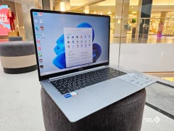 Tecno MegaBook S1. 15.6", 2,1����, ��� 16 ��, ���� 1 000���, WiFi: 1, Bluetooth: 1, ����������� �� 6��. ����