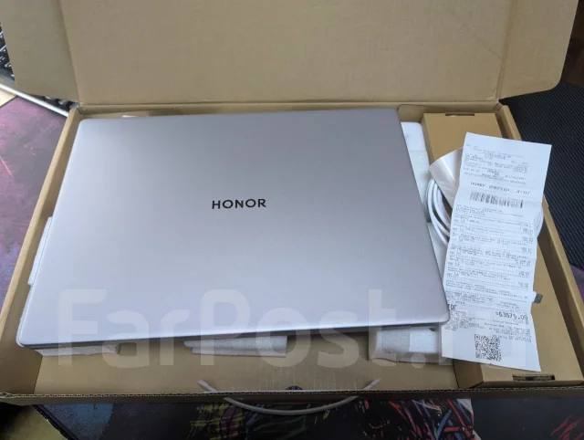 Honor MagicBook X 16. 16", 2����, ���� 512���, WiFi: 1, Bluetooth: 1 ����