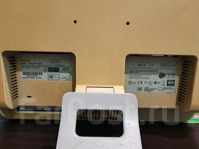 Sony. 21" ����