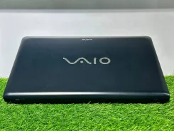 Sony VAIO. 17", ��� 8 ��, ���� 256���, WiFi: 1, Bluetooth: 1 ����