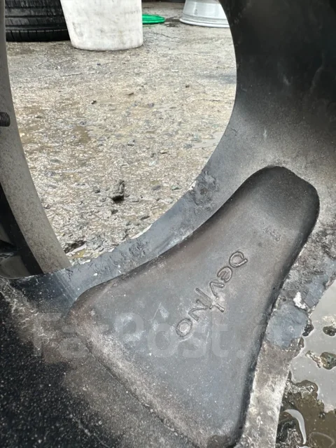 Devino. 8.5x20", 5x114.3, 5x120, ET20. ��� ����� �� ������������ ����