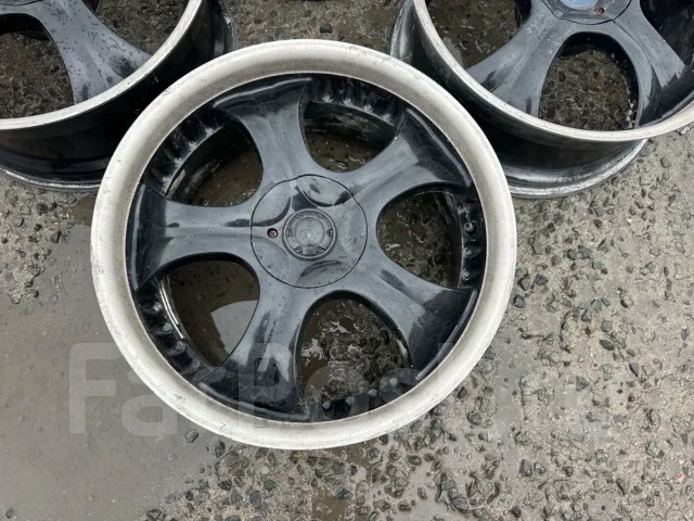 Devino. 8.5x20", 5x114.3, 5x120, ET20. ��� ����� �� ������������ ����