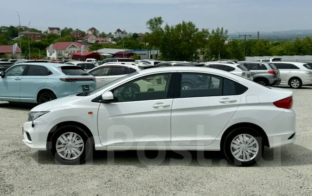 Honda Grace. ��������, ��������, 1.5 (132��.�.), ������, 95 000����. �� ����