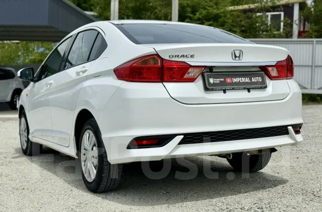 Honda Grace. ��������, ��������, 1.5 (132��.�.), ������, 95 000����. �� ����