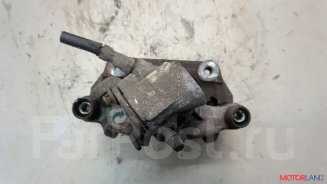 ������� Ford Focus 2 2008-2011 21226113, ����� ������ 2080516 ����