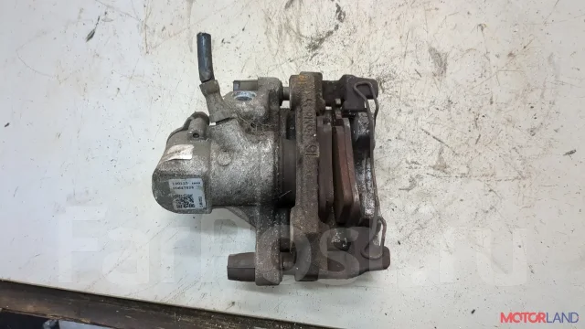 ������� Ford Focus 2 2008-2011 21226113, ����� ������ 2080516 ����