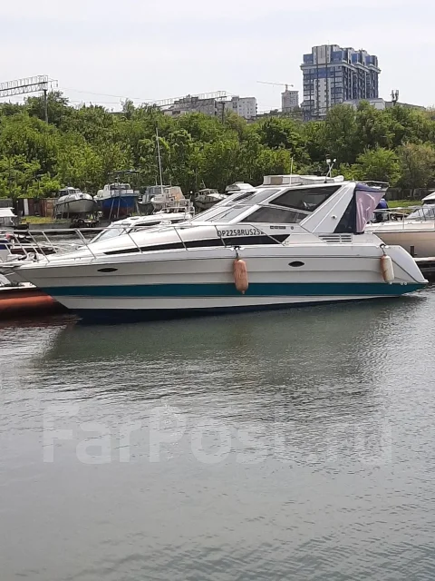 Bayliner. 1993 ���, ����� 10��., ��������� ������������, 440��.�., ������ ����