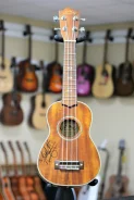 ������� ������� � ���������� ���������� ��������� ����� ������, Lanikai UCA-S/C1S Curly Acacia ����