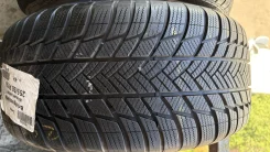 Bridgestone Blizzak LM-001